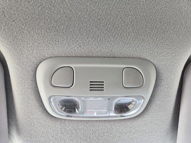 Used 2015 SILVER SUBARU 2.0ILM image 19