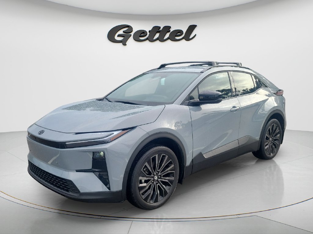 2026 Toyota C-HR XSE