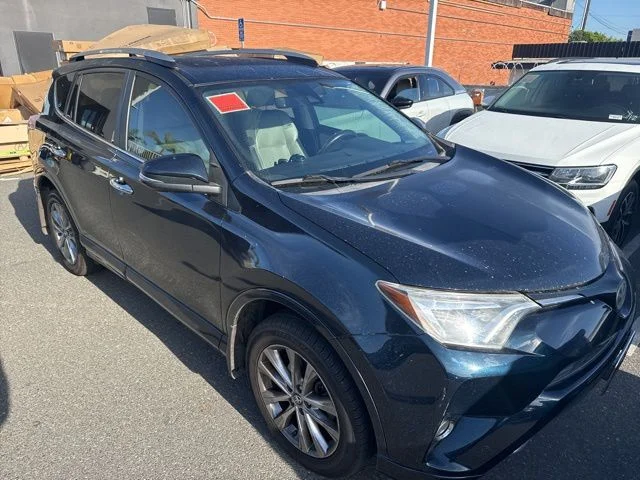 2017 Toyota RAV4 Platinum