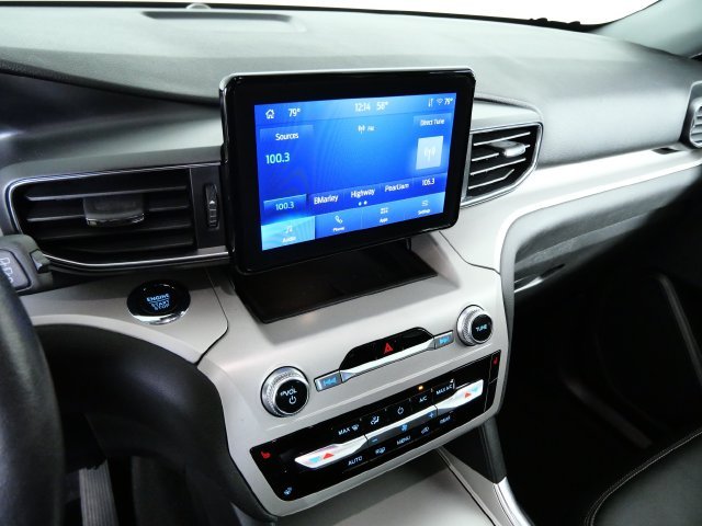 Used 2023 Black Ford XLT image 22