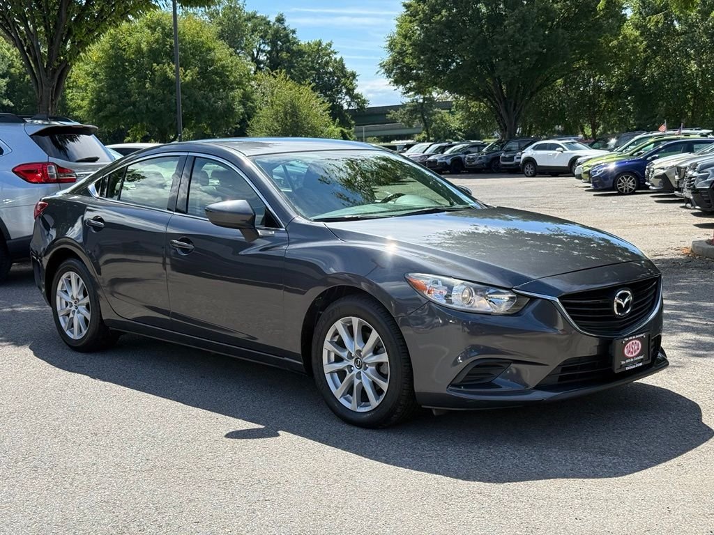 Used 2014 Gray Mazda i Sport image 1