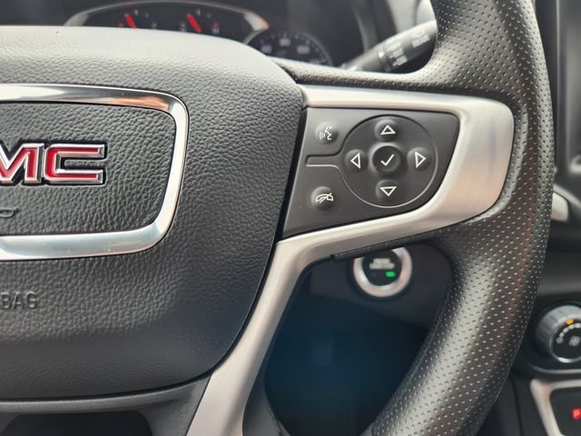 Used 2024 Downpour Metallic GMC SLE image 30