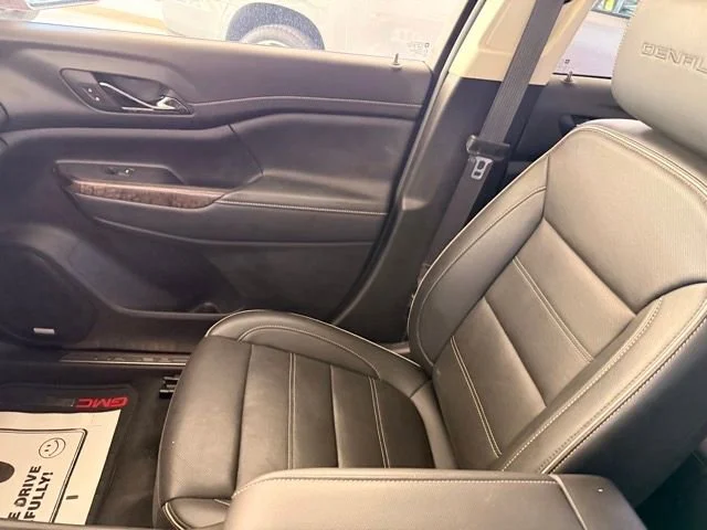 2023 GMC Acadia Denali - Photo 28