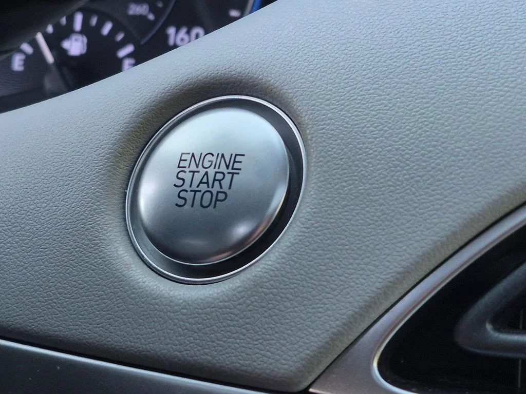 Used 2021 Black Hyundai SEL image 16
