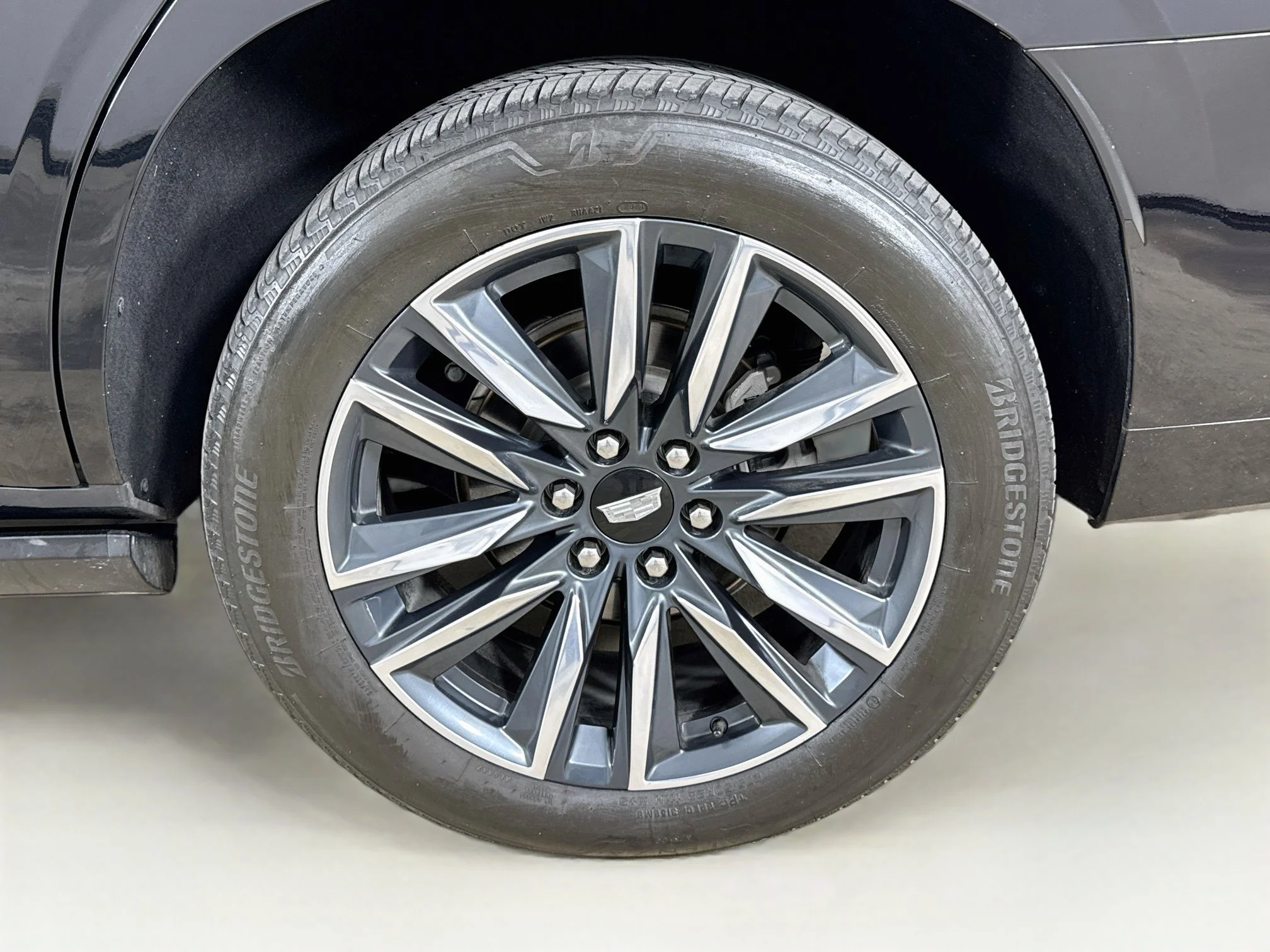 Used 2021 BLACK RAVEN Cadillac Sport Platinum image 36
