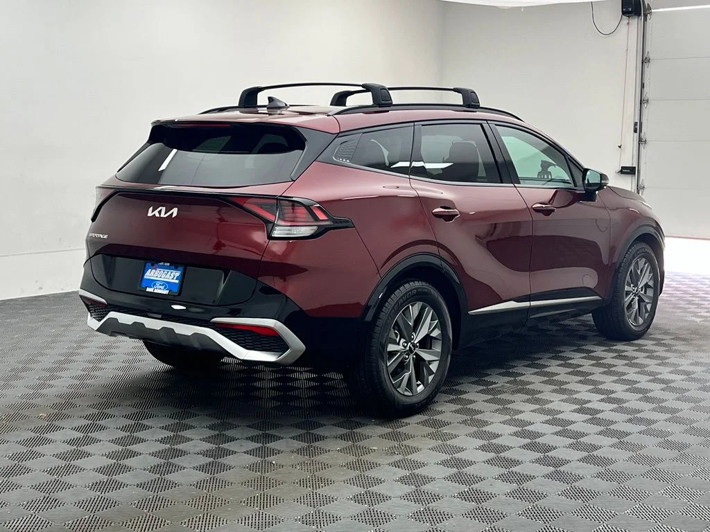 Used 2023 Red Kia SX image 9