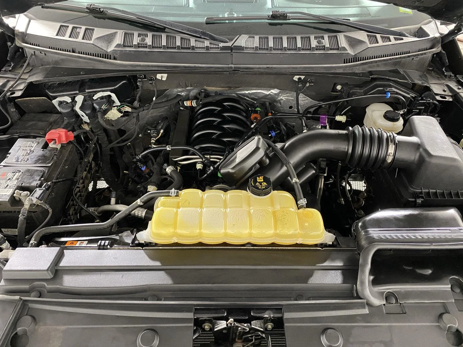 Used 2020 Lead Foot Ford LARIAT image 9