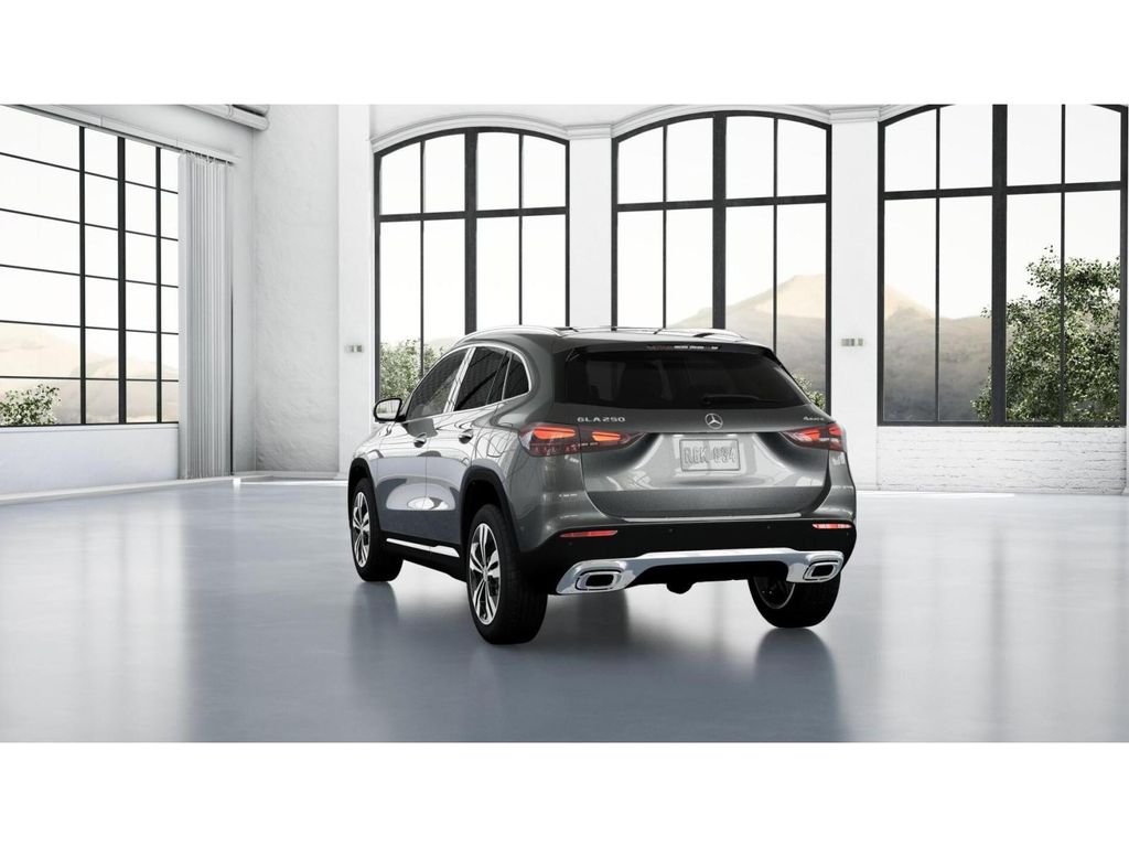 New 2026 Mountain Grey Metallic Mercedes-Benz GLA 250 image 27