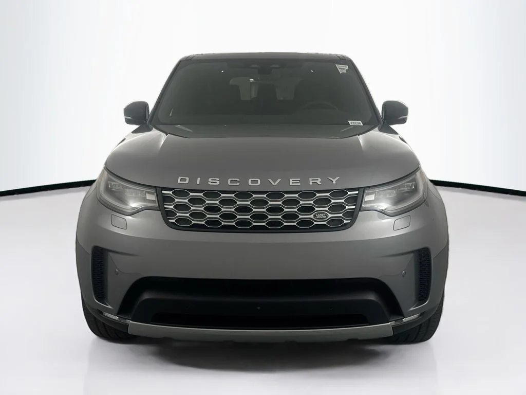 New 2026 Eiger Grey Land Rover S image 3