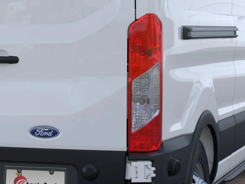 New 2026 White Ford Base image 42