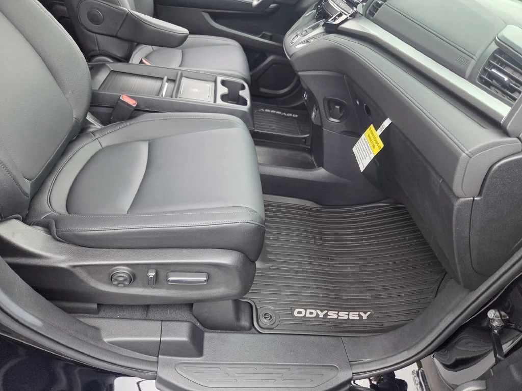 2026 Honda Odyssey EX-L - Photo 30