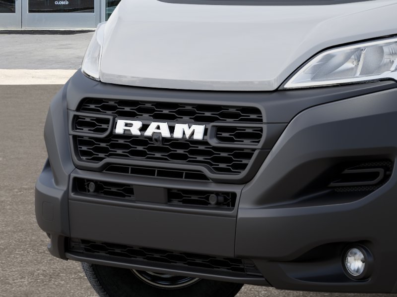 New 2026 Bright White Clear-Coat Exterior Paint RAM Tradesman image 37