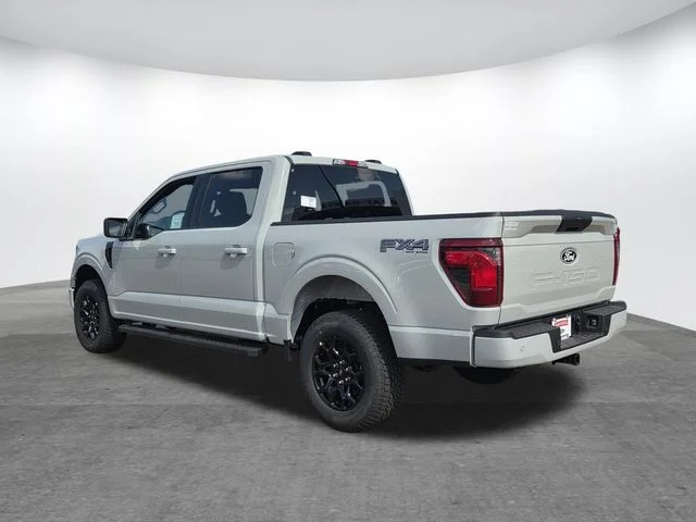 New 2026 White Ford XLT image 3