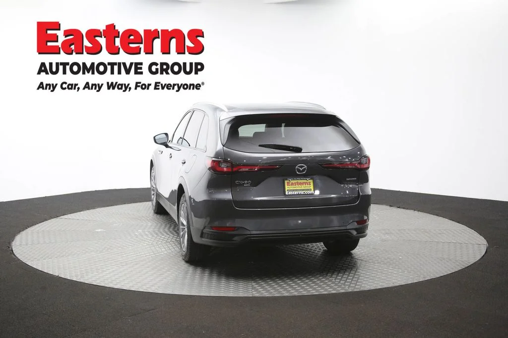 Used 2024 Gray Mazda Preferred image 43