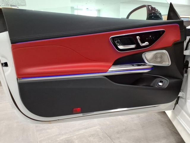 New 2027 White Mercedes-Benz CLE 300 image 12