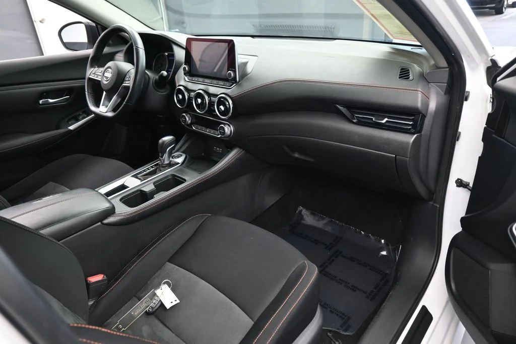 Used 2020 Aspen White Tricoat Nissan SR image 42