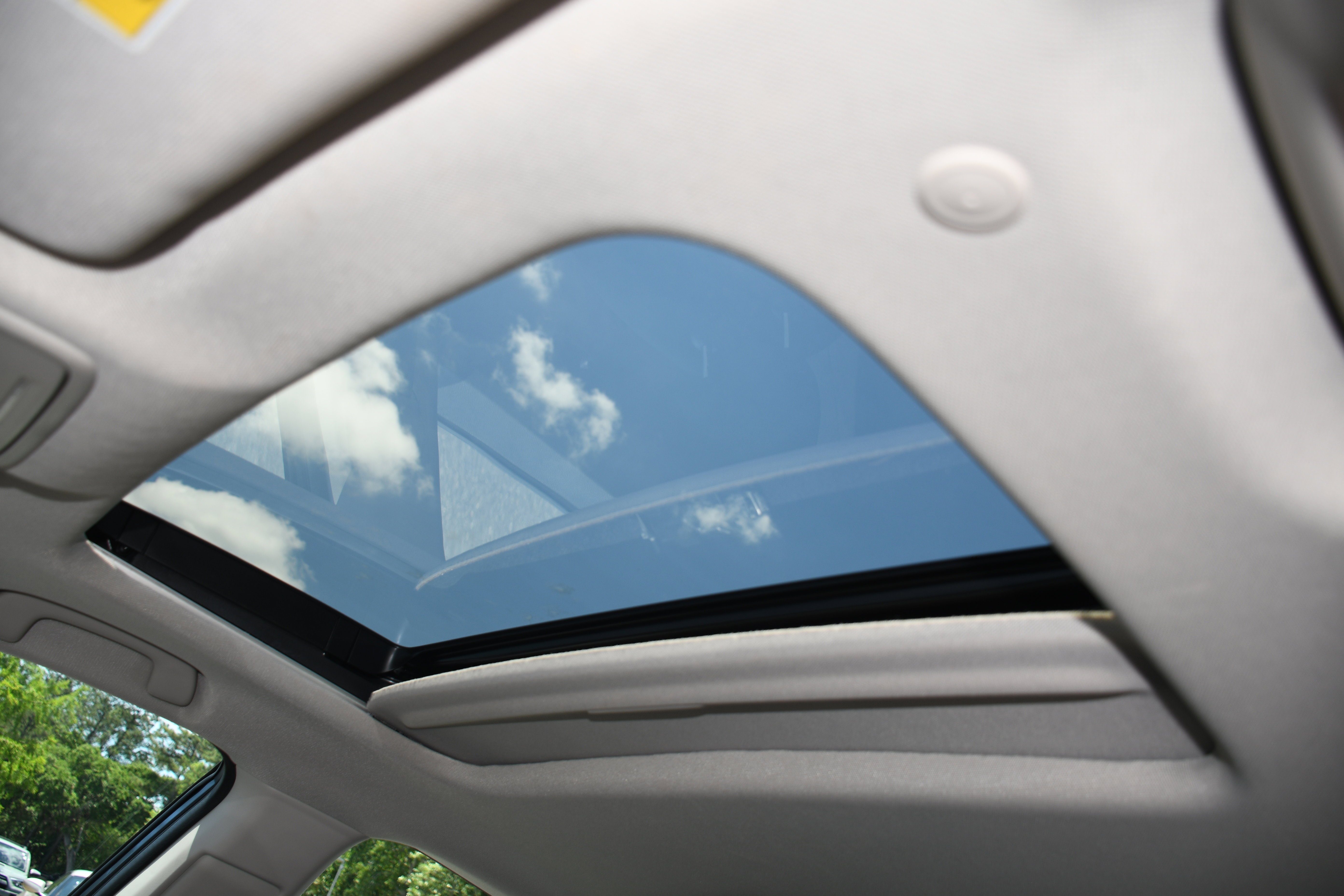 Used 2023  Honda EX image 6