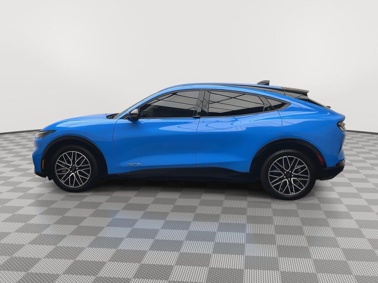 Used 2024 Grabber Blue Ford Premium image 38