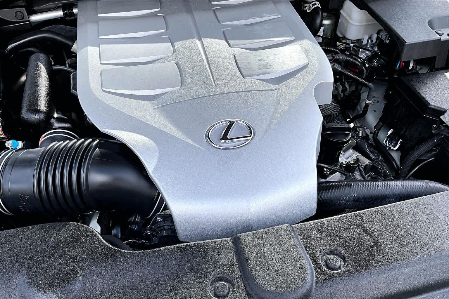 Used 2023 Eminent White Pearl Lexus Premium image 59