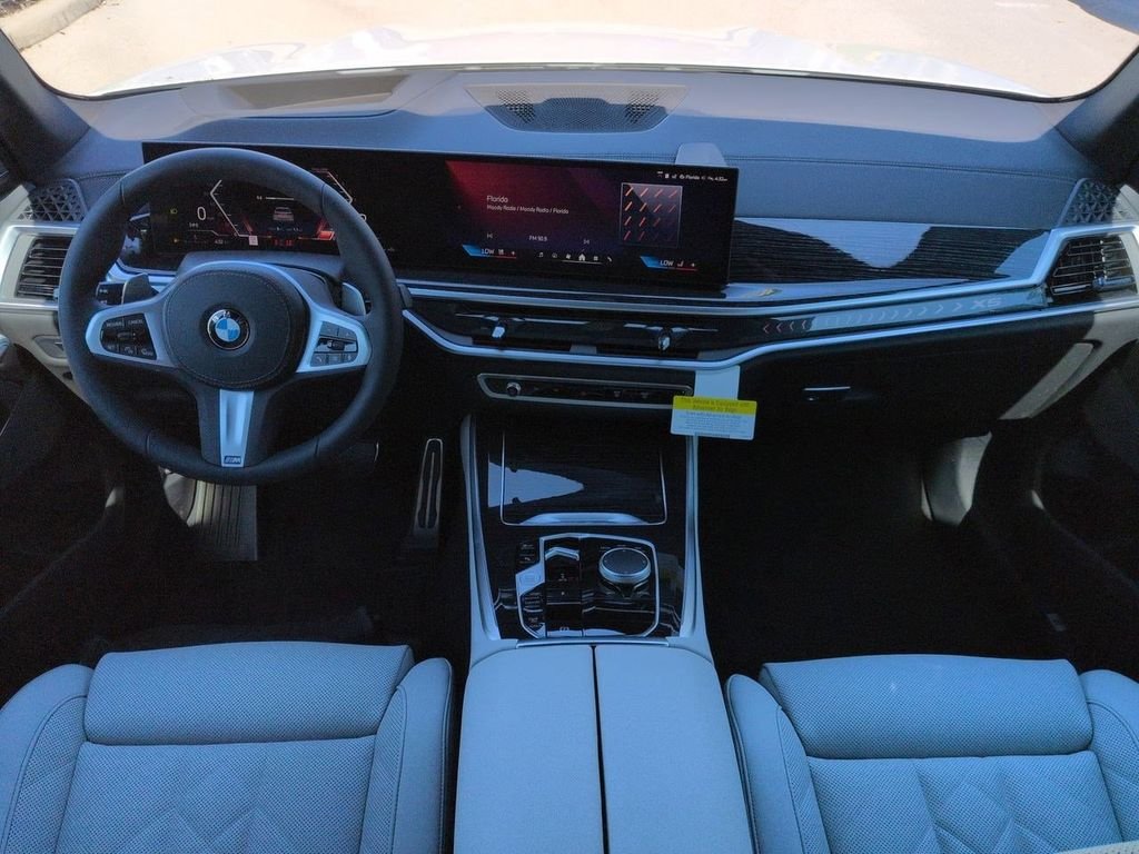New 2026 Alpine White BMW xDrive40i image 15