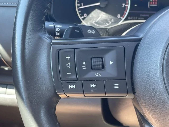 Used 2024 Blue Nissan SV image 21