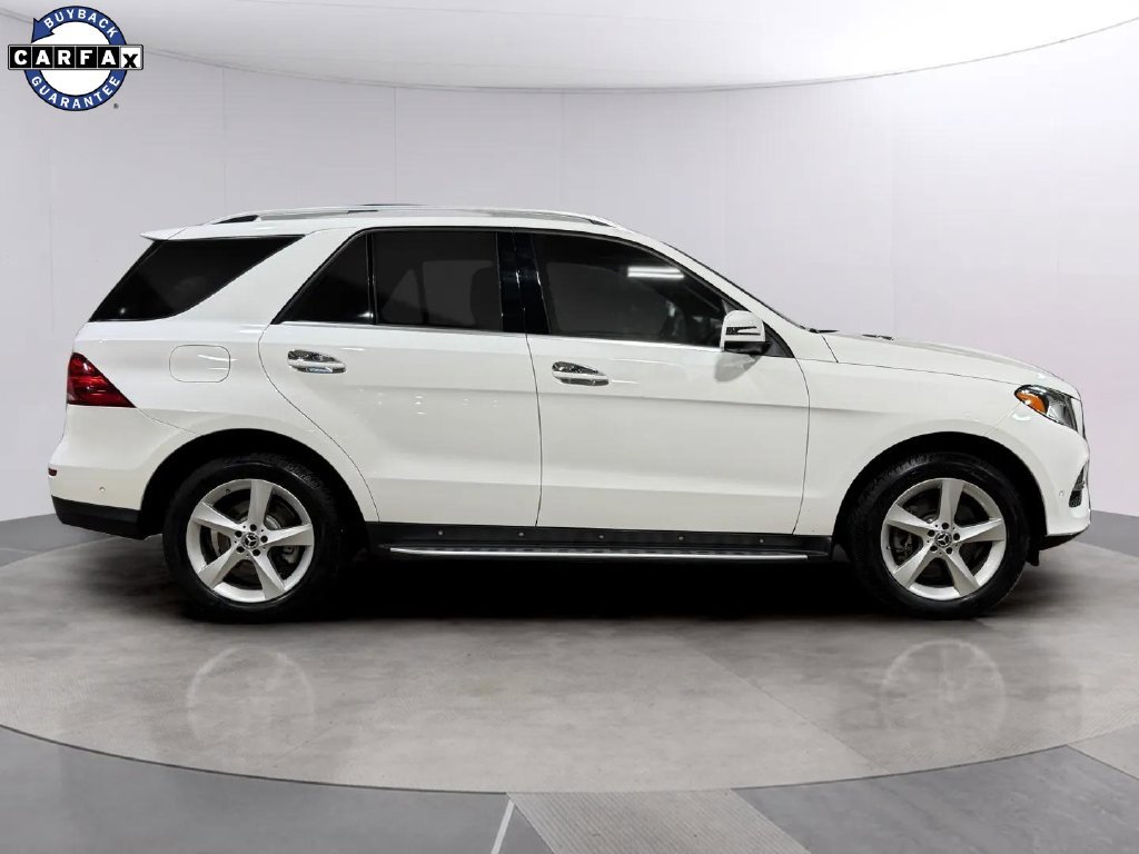 Used 2019  Mercedes-Benz GLE 400 image 2