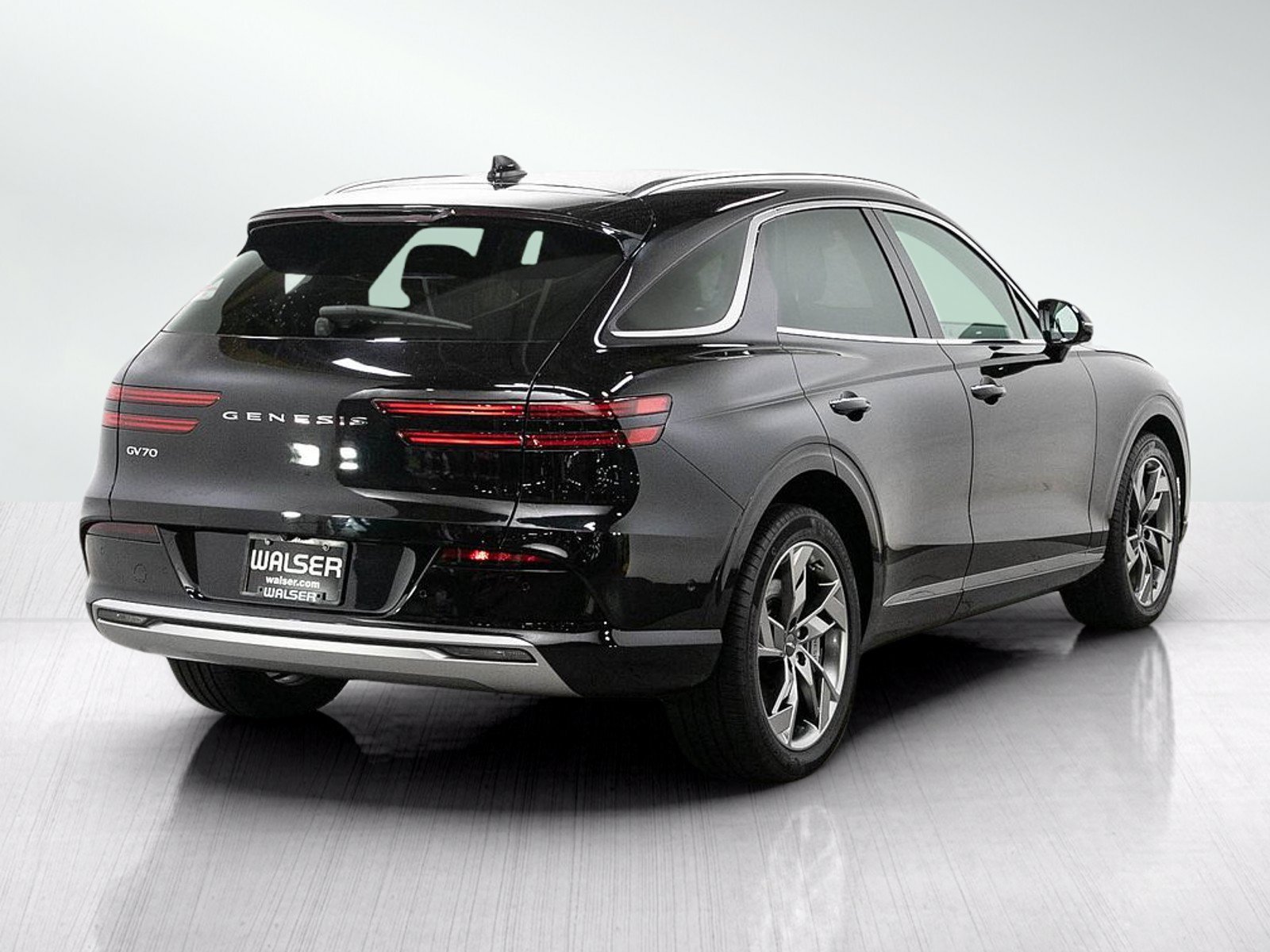 Used 2023 Vik Black Genesis Advanced AWD image 5