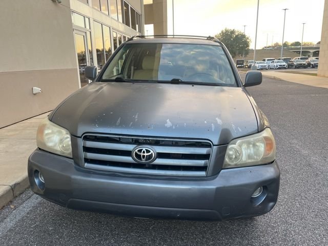 Used 2004 Toyota Highlander Base with VIN JTEGP21A540037821 for sale in Mobile, AL