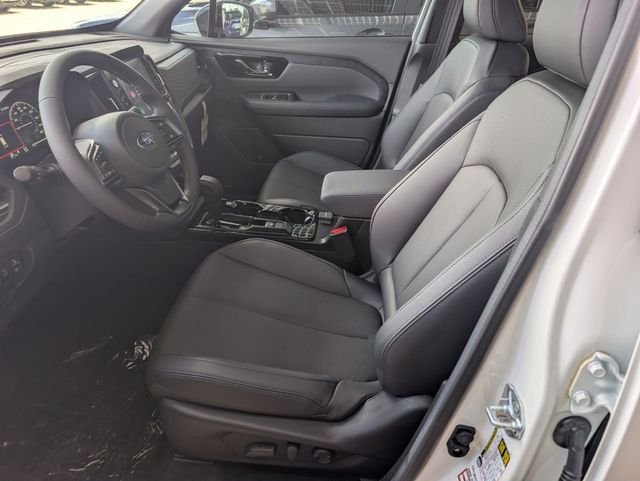 New 2026 CRYSTAL WHITE PEARL Subaru Limited Hybrid image 6