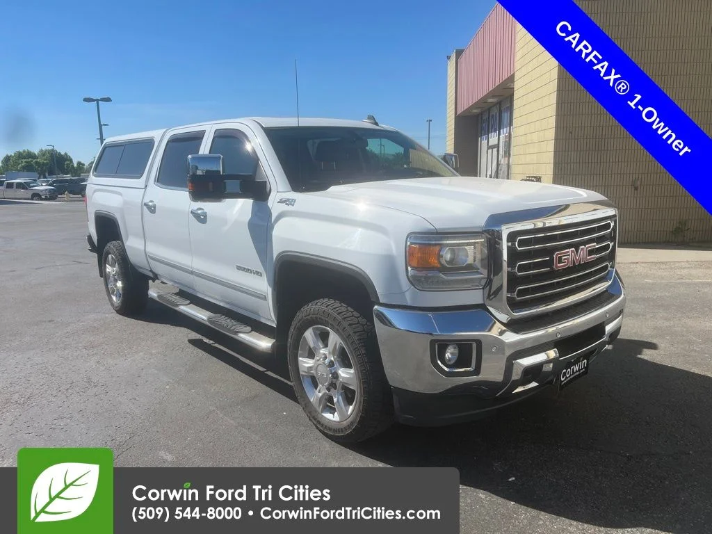 2017 GMC Sierra 4WD Crew Cab Standard Box SLT's photo