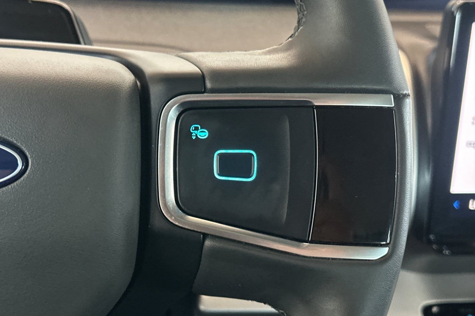 Certified Used 2025 White Ford Active image 27