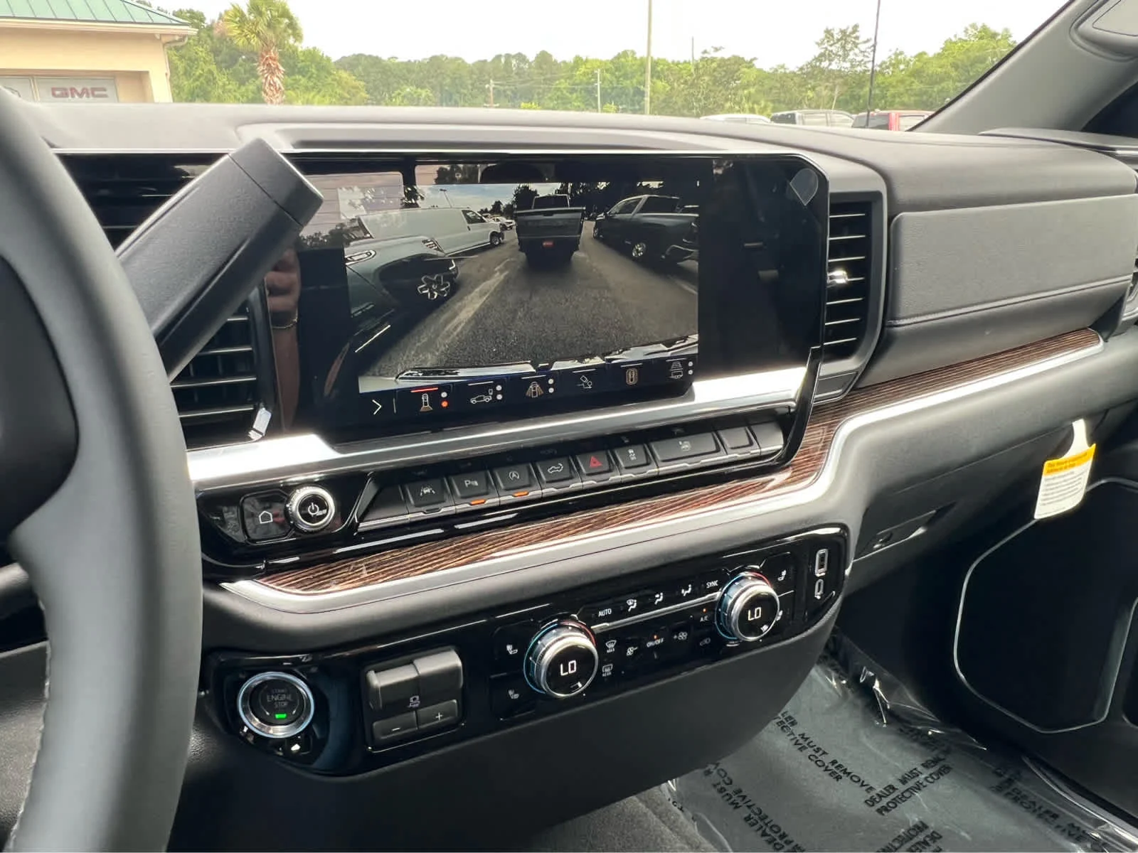 New 2026 Summit White GMC SLE image 16