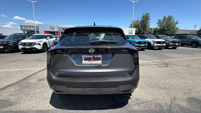 New 2026 Gray Nissan S image 5