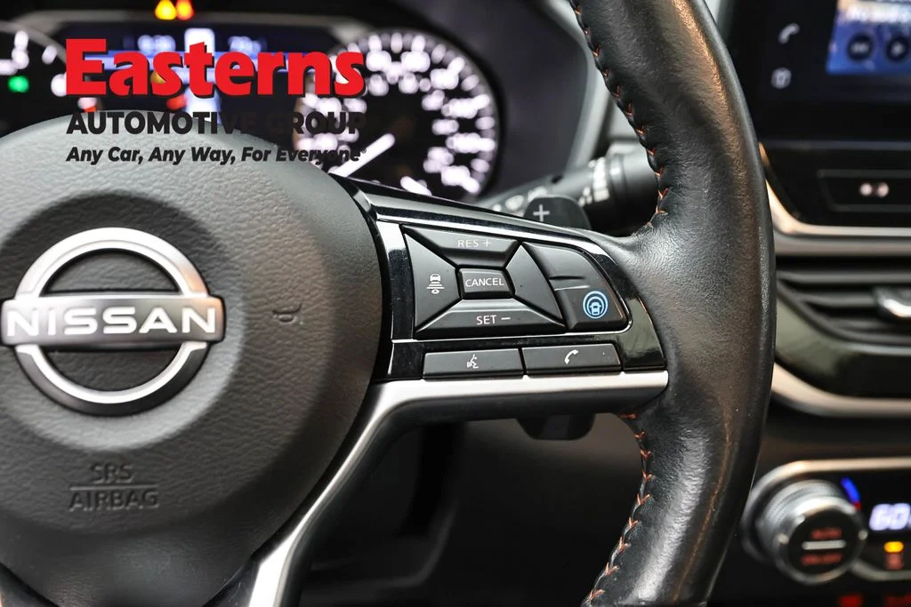 Used 2023 Gray Nissan 2.0 SR image 16