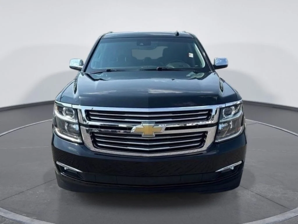 Used 2019 Black Chevrolet Premier image 2