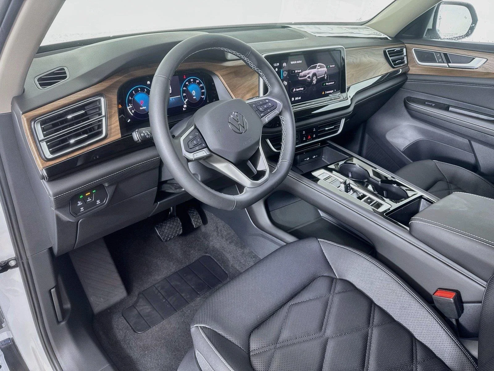 New 2026 WHITE VOLKSWAGEN  image 9