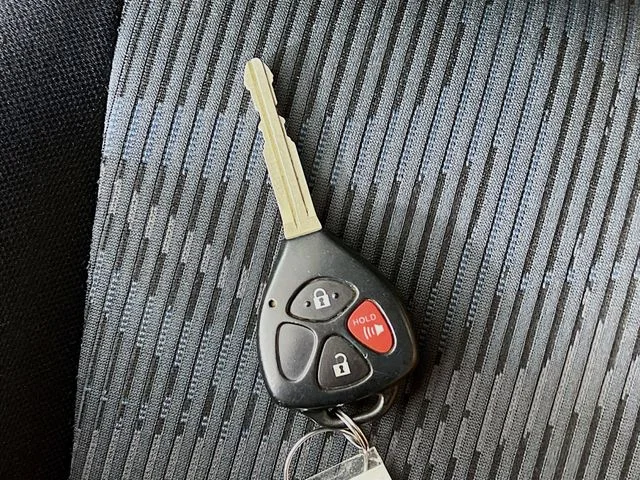 Used 2012 Black Scion FWD image 10