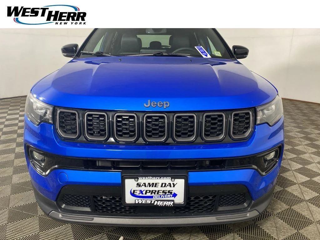 Used 2026 Hydro Blue Pearlcoat Jeep Limited Altitude image 25