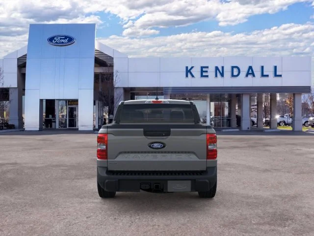 New 2026 Carbonized Gray Metallic Ford XLT image 5