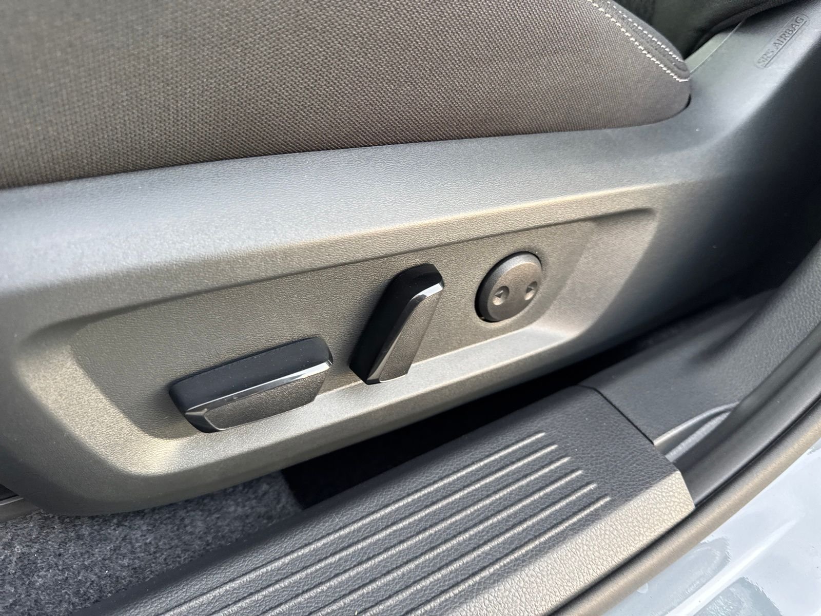 New 2026 Nissan Rogue SV 4D Sport Utility