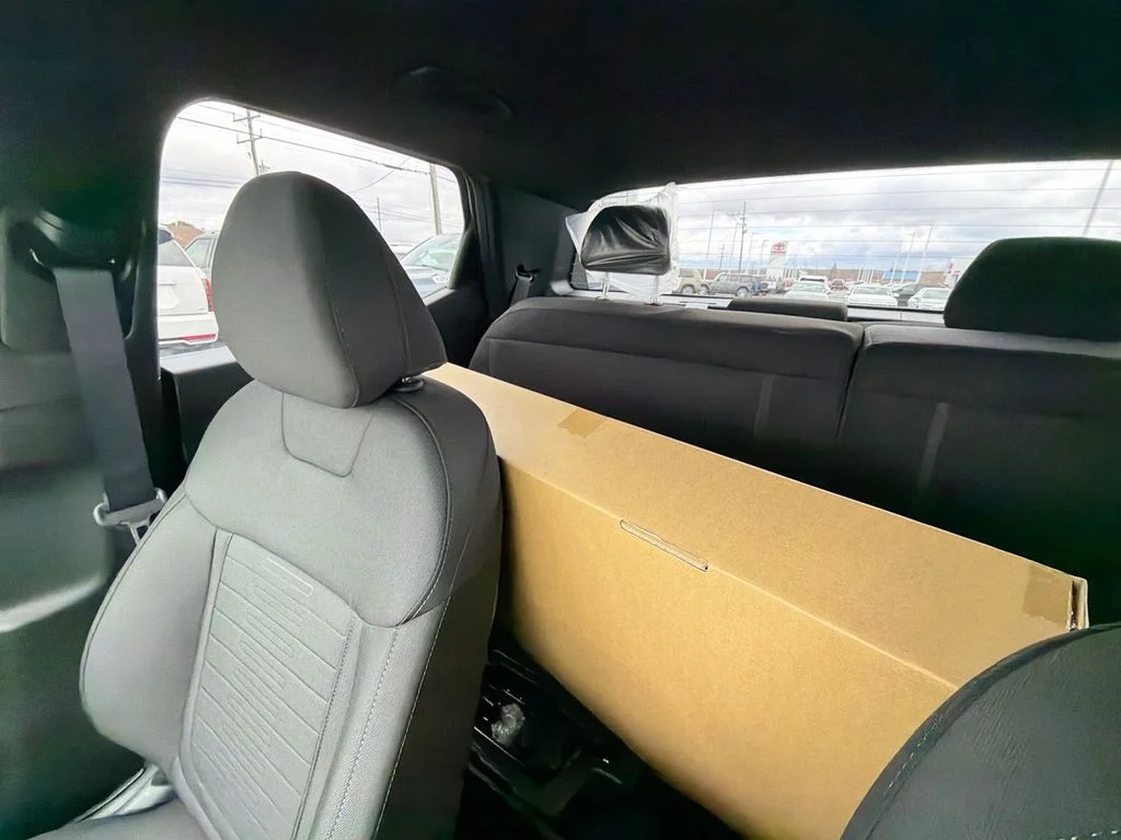 New 2026 White Hyundai SE image 12