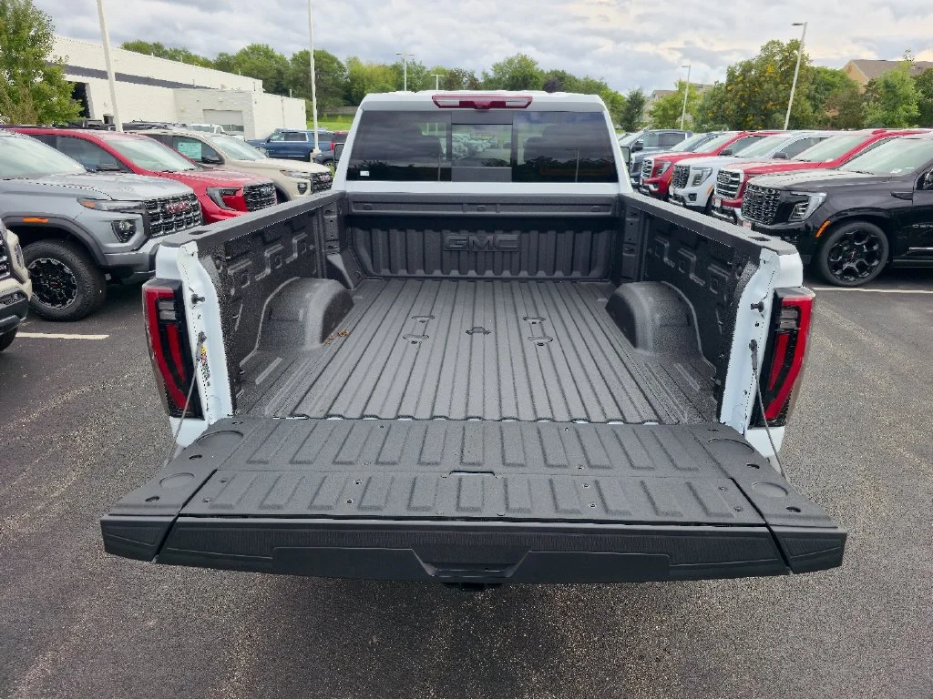 2026 GMC Sierra 2500HD AT4 - Photo 25