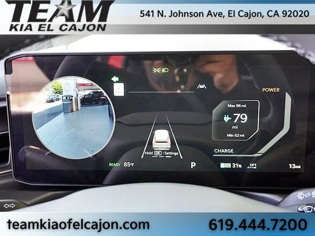 New 2026 Gray Kia Wind image 41