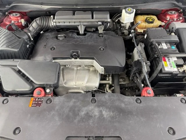 Used 2019 Red Buick Essence image 27