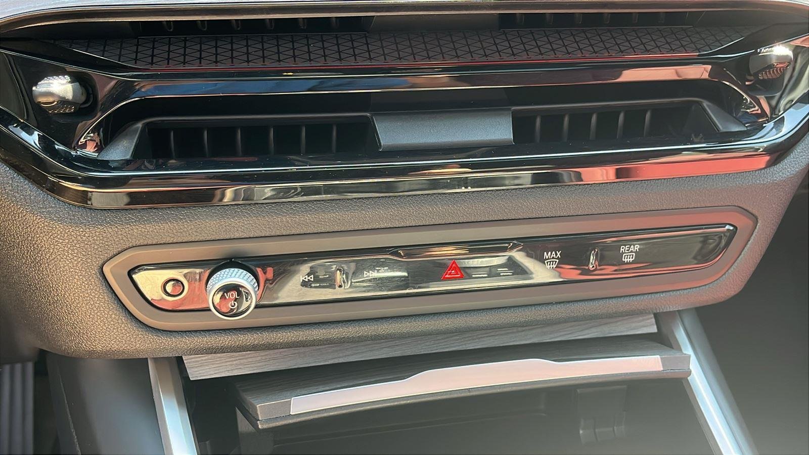 2025 BMW 4 Series 430i - Photo 19