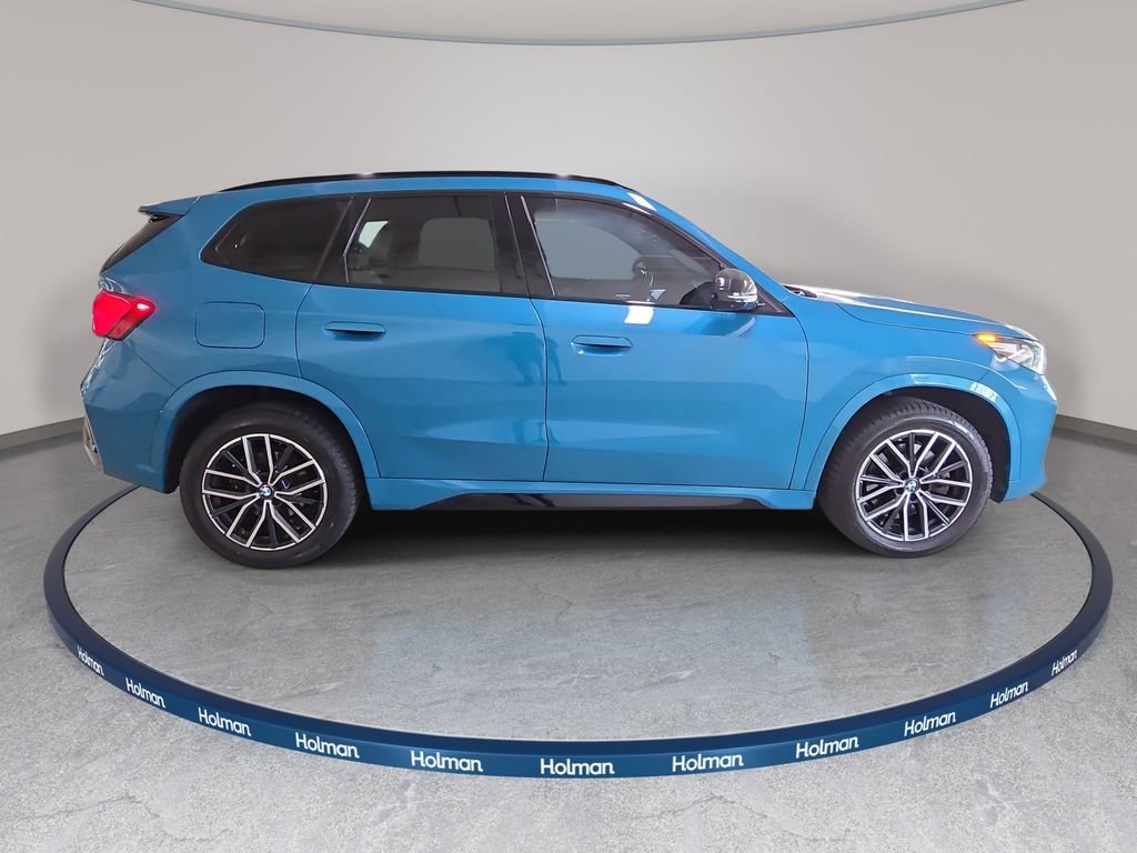 Certified Used 2023 Blue Bay Lagoon Metallic BMW xDrive28i image 6