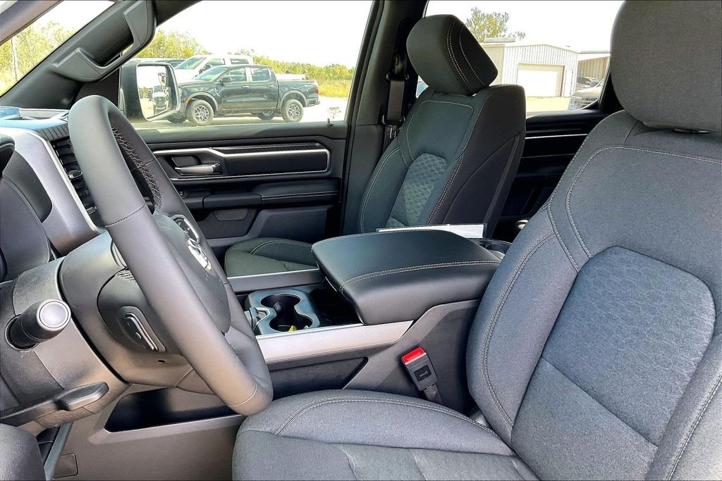 New 2026 Ram 1500 Big Horn/Lone Star 4D Crew Cab