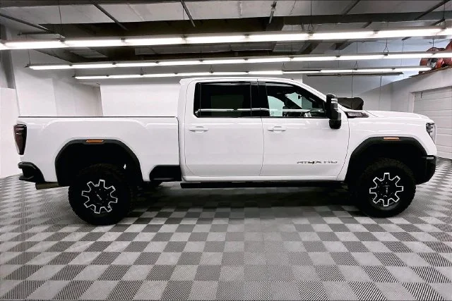 Used 2025 Summit White GMC AT4X image 15