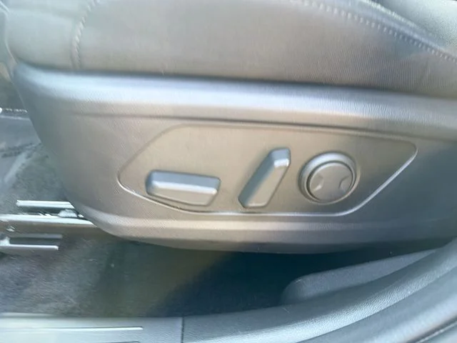Used 2024 Gray Hyundai SEL image 16