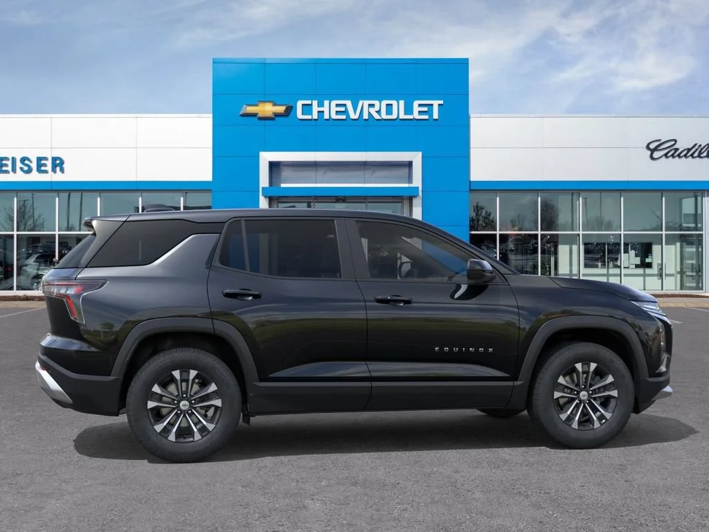 New 2027 Mosaic Black Metallic Chevrolet LT image 5